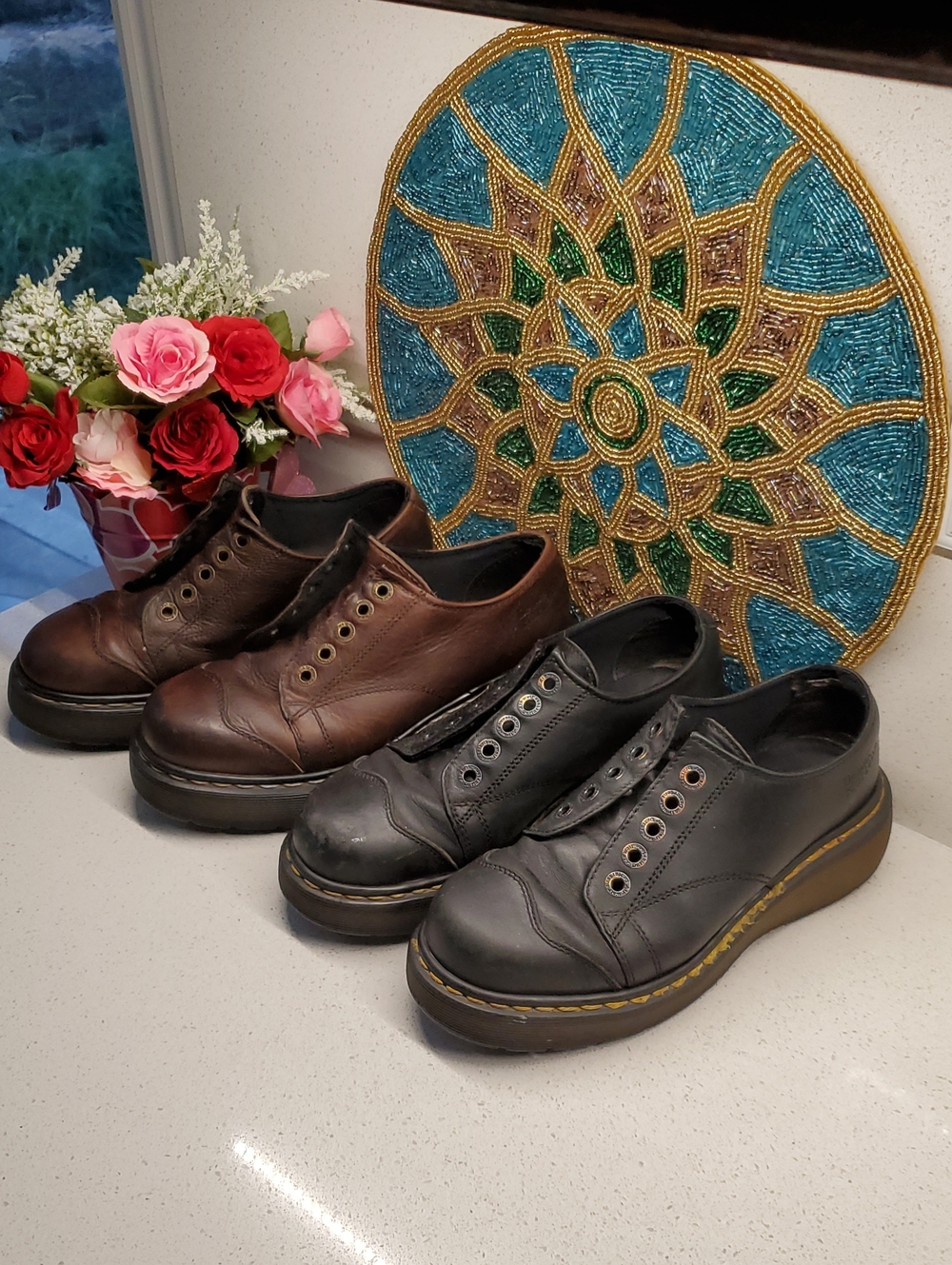 2 Pair Of Dr. MARTENS Oxfords in Black and Brown (sz 6)